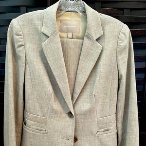 Banana Republic 0P suit with pants